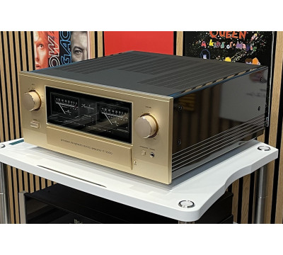 Accuphase E-5000